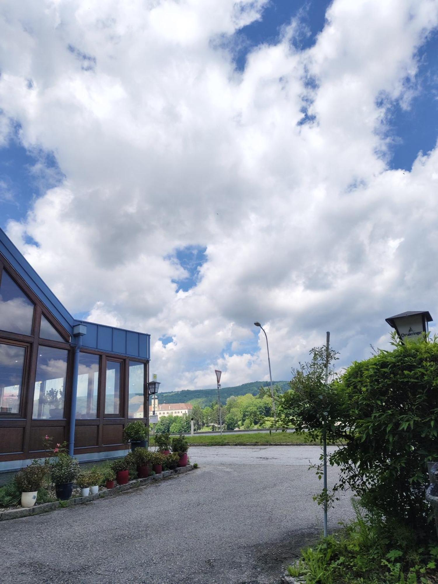 Asia Wok Gasthof Ybbs an der Donau Extérieur photo